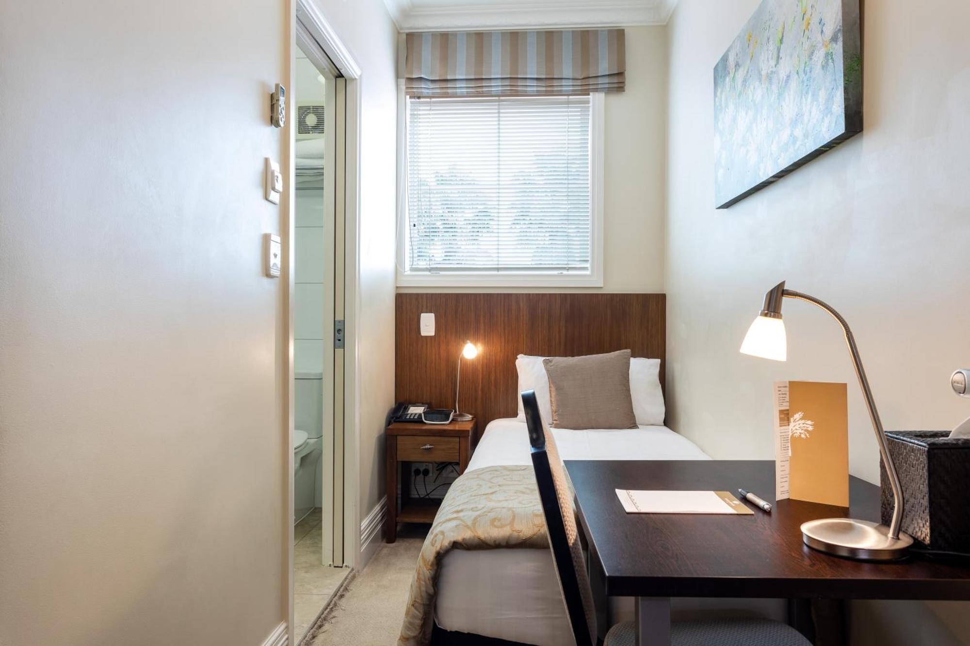 Tuakau Hotel Luaran gambar