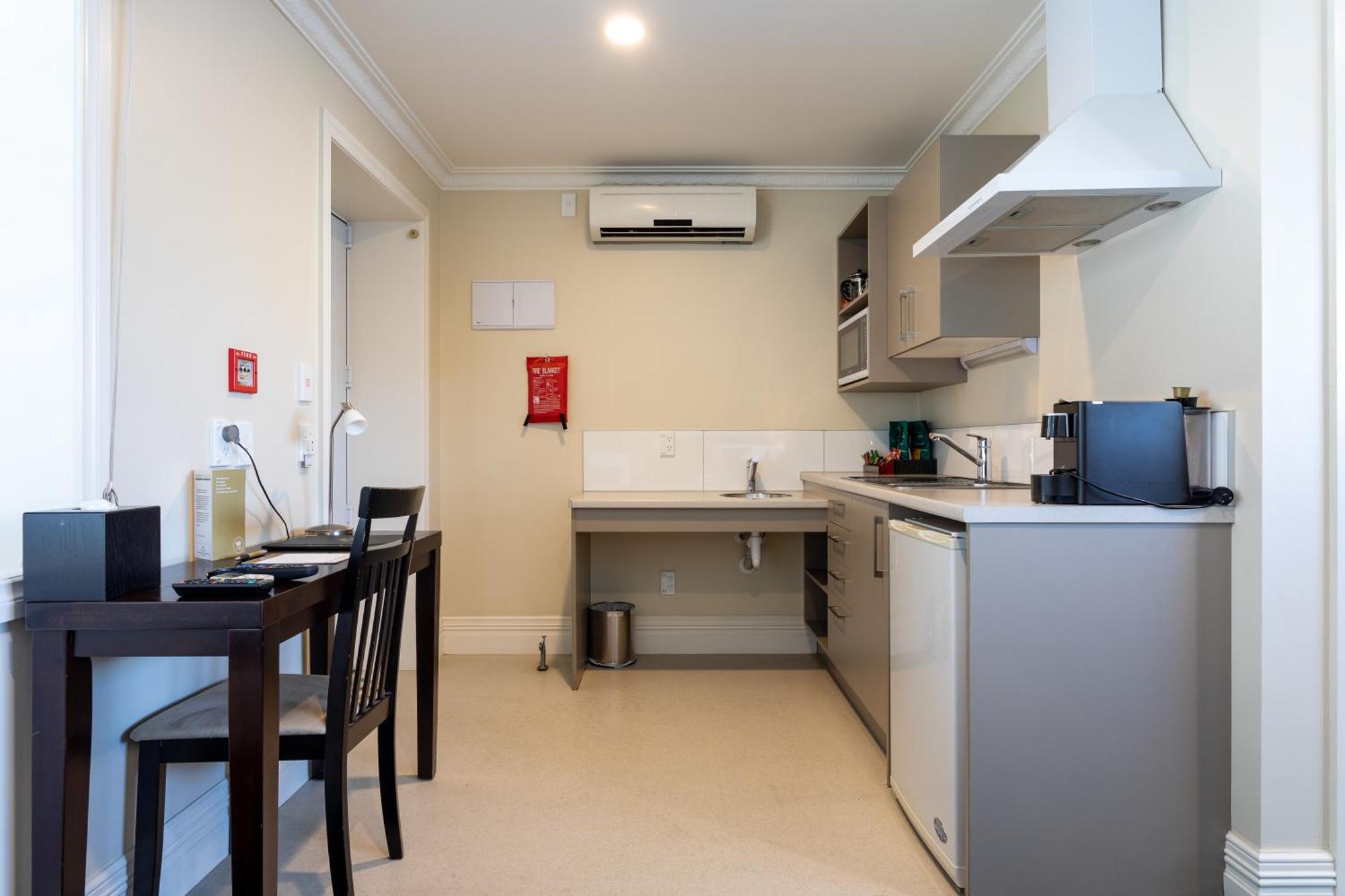 Tuakau Hotel Luaran gambar