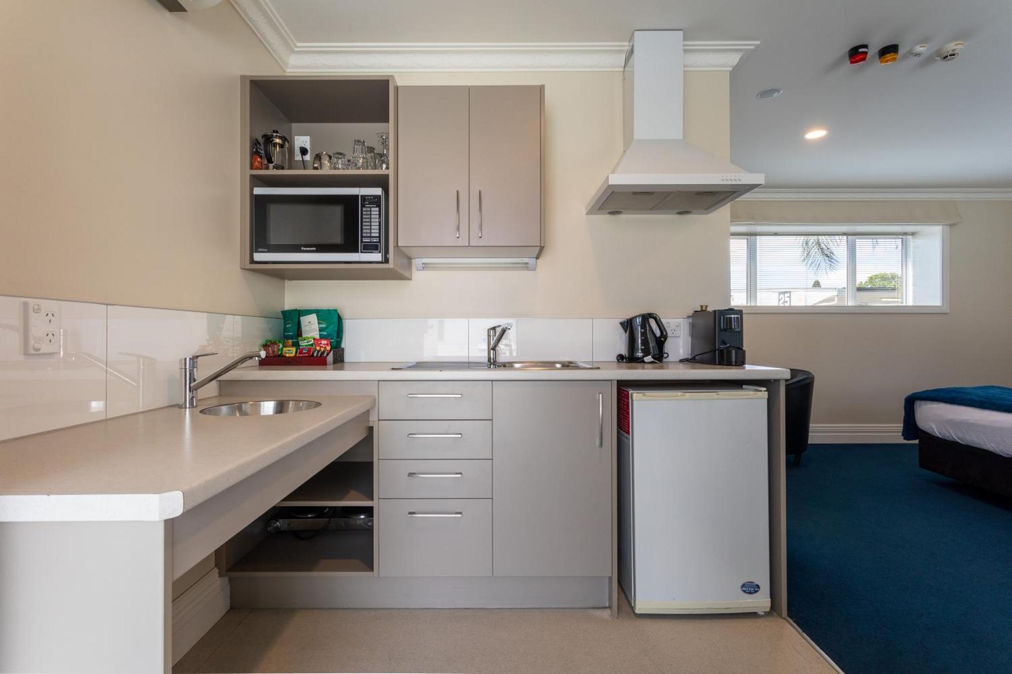 Tuakau Hotel Luaran gambar