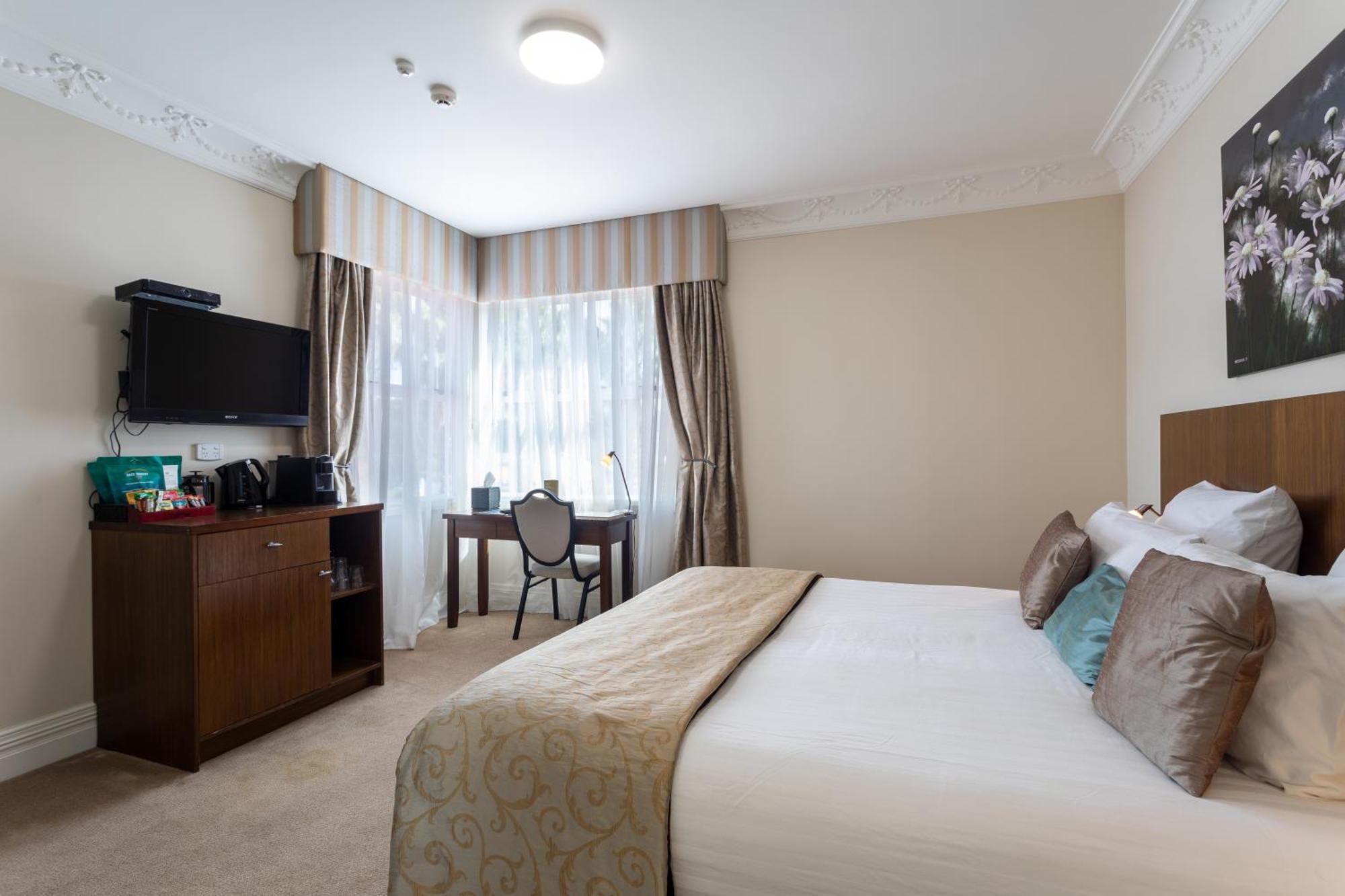 Tuakau Hotel Luaran gambar